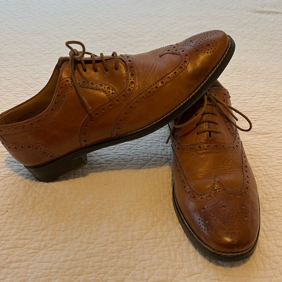 Cole Haan Wingtip Oxfords - Picture 1 of 3